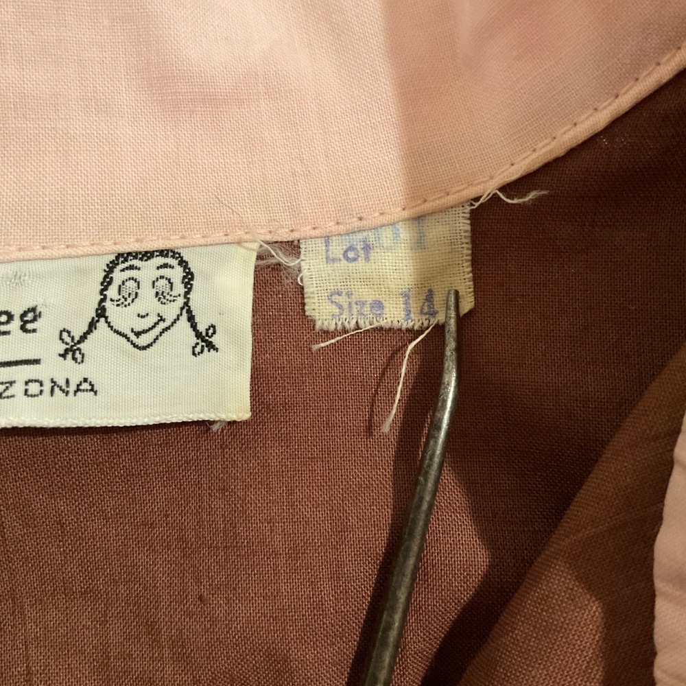 Vintage Peggy Lee brown and pink collared dress - Picture 9 of 11